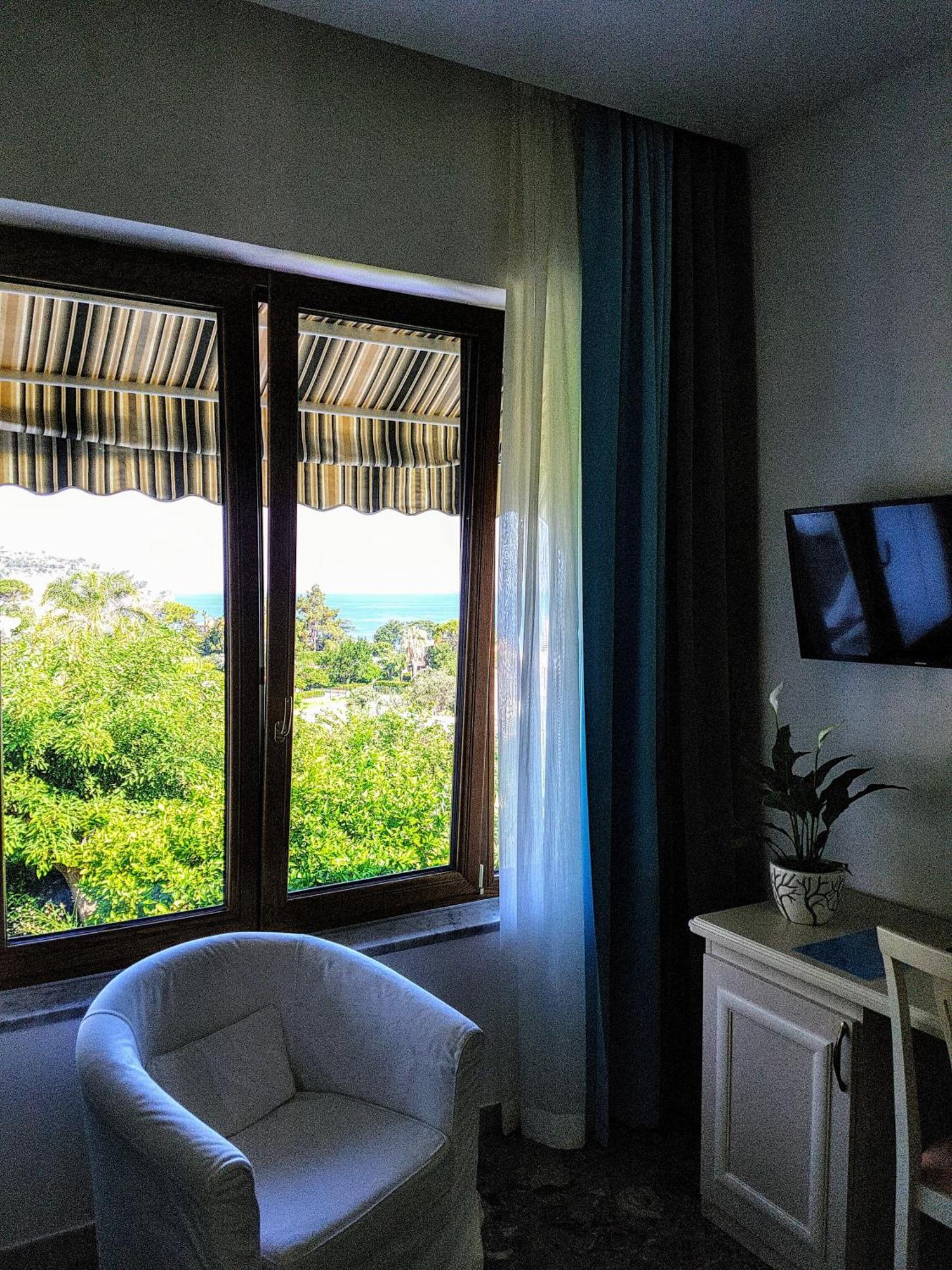 Hotel Parco Conte Casamicciola Terme ภายนอก รูปภาพ