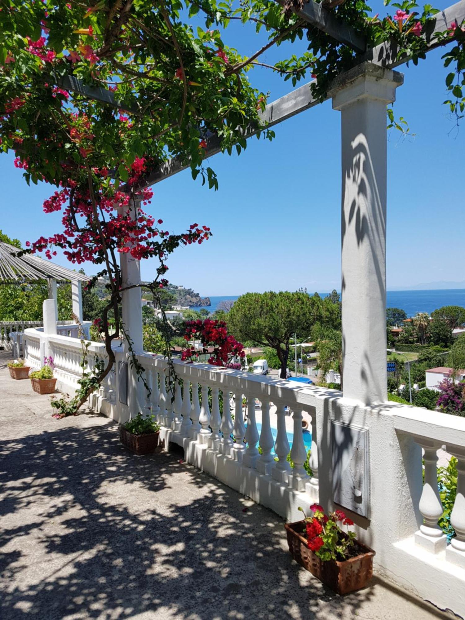 Hotel Parco Conte Casamicciola Terme ภายนอก รูปภาพ